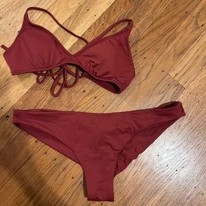 Roxy bathing suit top & bottom